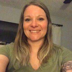 Meet your Posher, Deborah